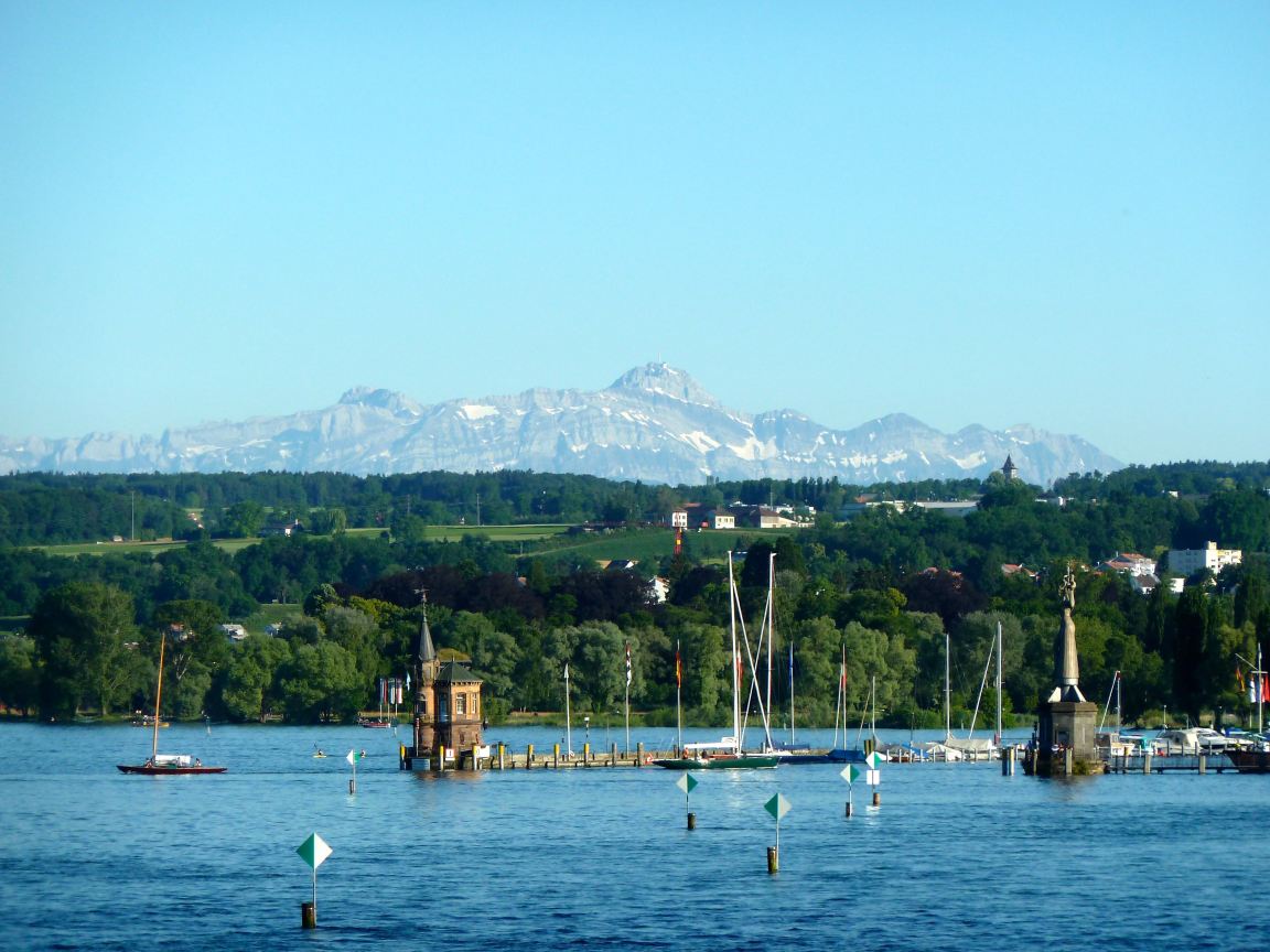 Harbour &amp; Alps