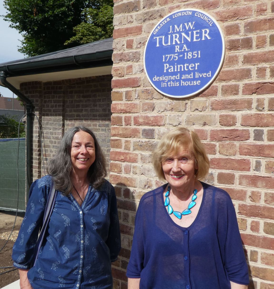 Catherine Parry-Wingfield with Helen Baker